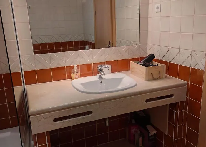 Luxury Apartment, Marina, & Pool Ii *