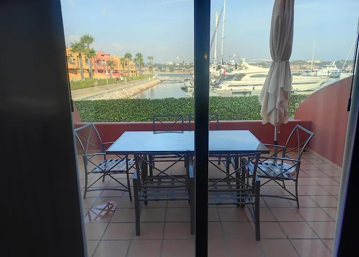 Luxury Apartment, Marina, & Pool Ii Портиман